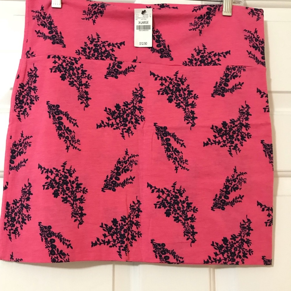 Wet Seal bodycon skirt
